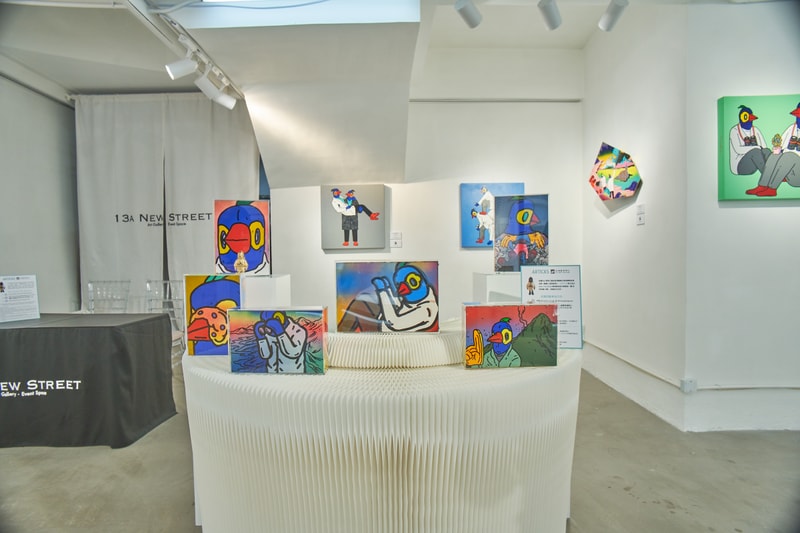 走進台灣藝術家張騰遠個人作品展《鸚鵡人登陸香港》