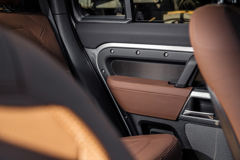 Heritage Customs 打造定製 Land Rover Defender 仿舊鏽蝕改裝車型