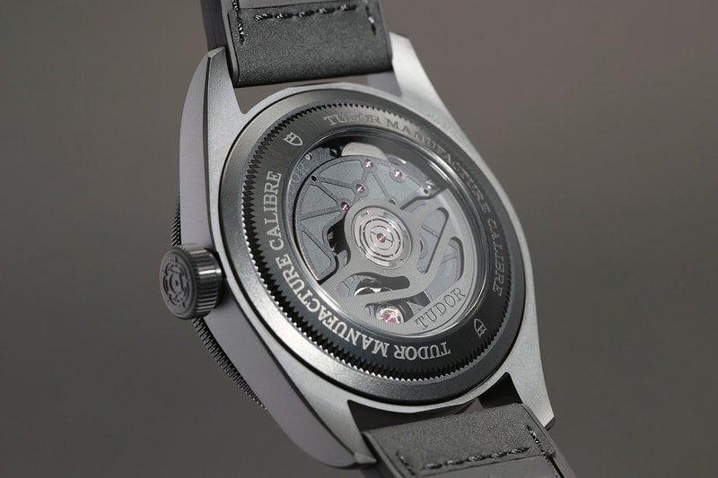 Tudor 發表全新陶瓷材質黑魂樣式 Black Bay 潛水腕錶