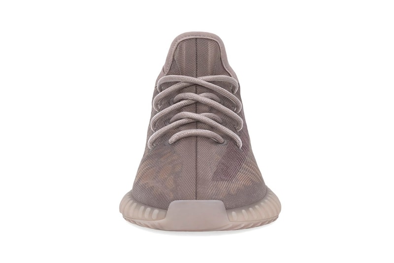 adidas YEEZY BOOST 350 V2 最新配色組合「Mono Pack」首雙鞋款率先登場