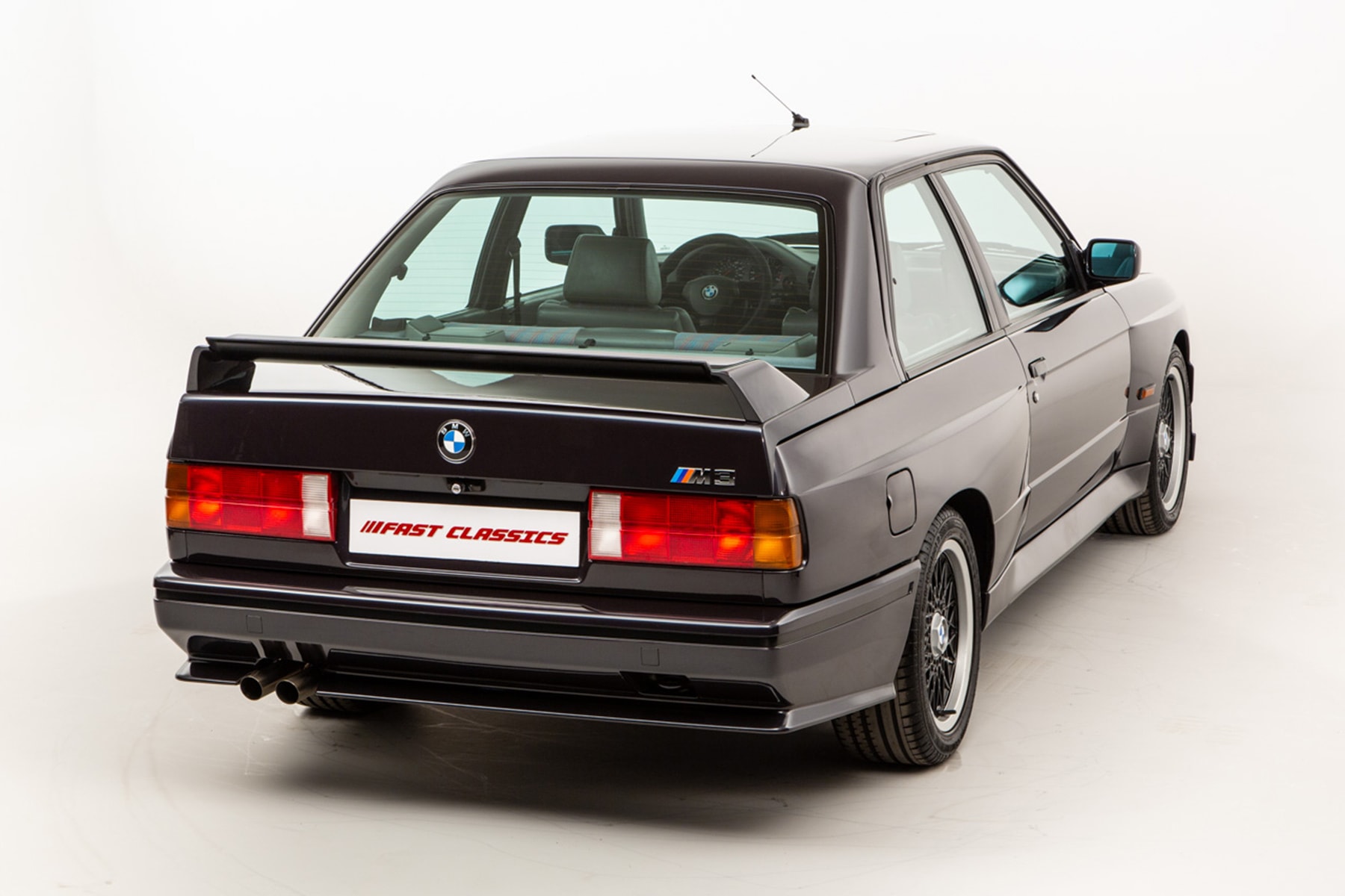 限量 480 輛 BMW E30 M3「Johnny Cecotto Edition」稀有車型展開販售