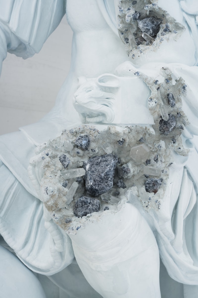 率先走進展覽「Daniel Arsham: Sands of Time」