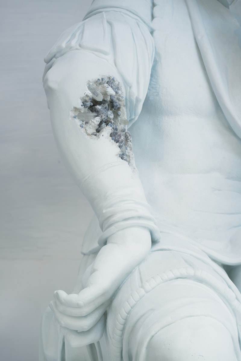 率先走進展覽「Daniel Arsham: Sands of Time」