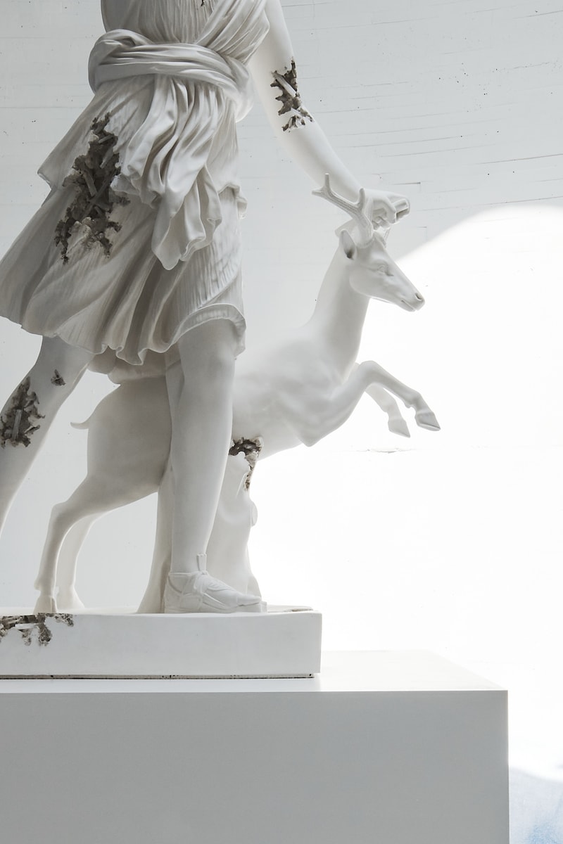 率先走進展覽「Daniel Arsham: Sands of Time」