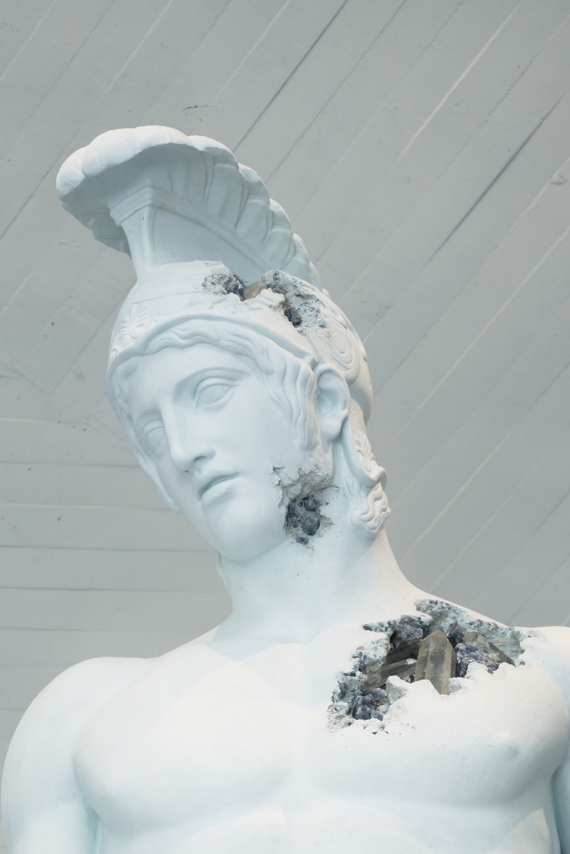 率先走進展覽「Daniel Arsham: Sands of Time」