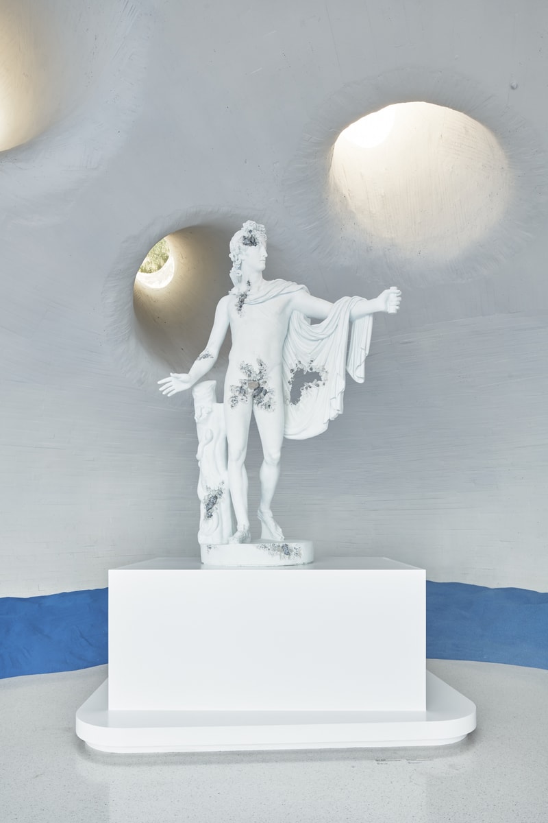 率先走進展覽「Daniel Arsham: Sands of Time」