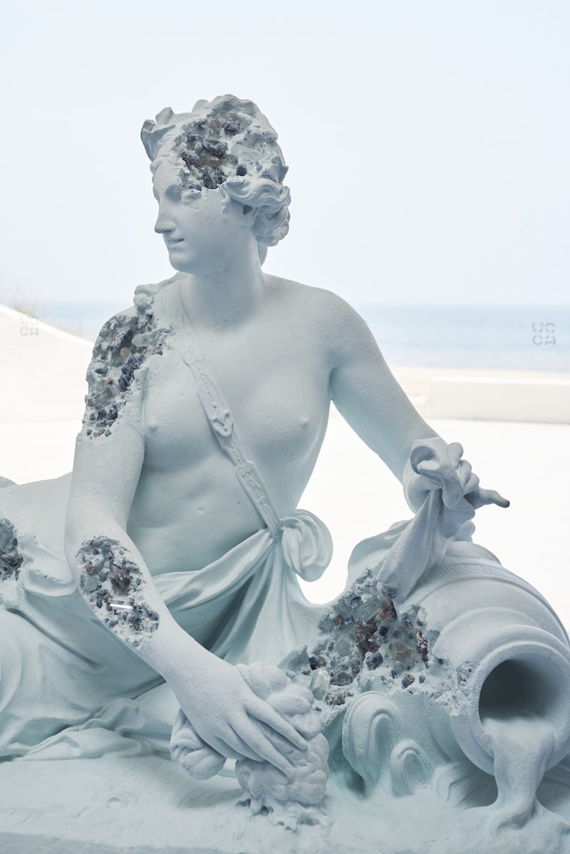 率先走進展覽「Daniel Arsham: Sands of Time」