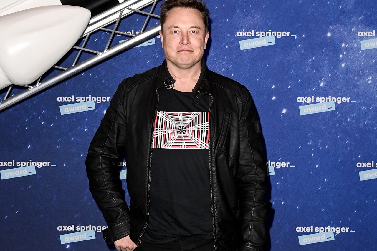 Elon Musk 已預訂 Virgin Galactic 太空旅行