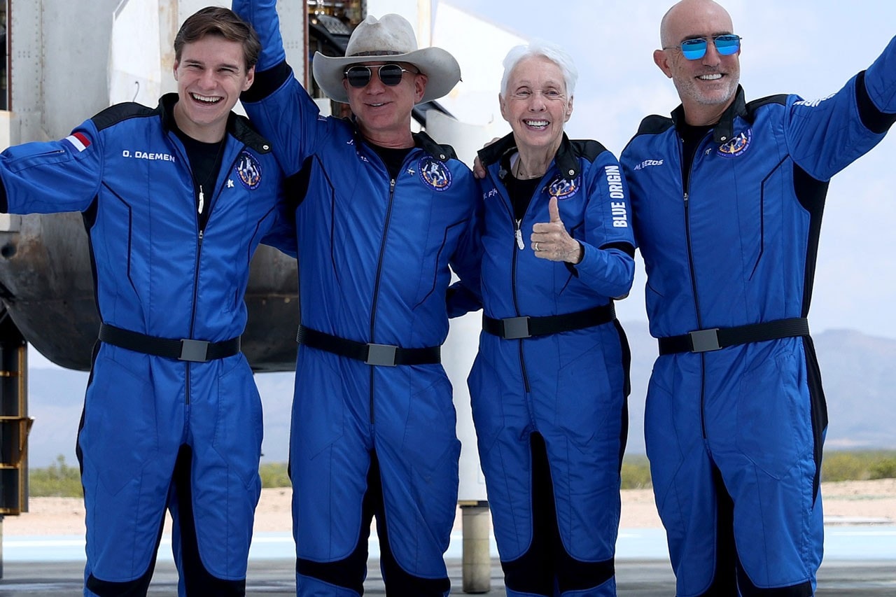 美國聯邦航空總署不承認 Jeff Bezos、Richard Branson 等富豪為正式宇航員