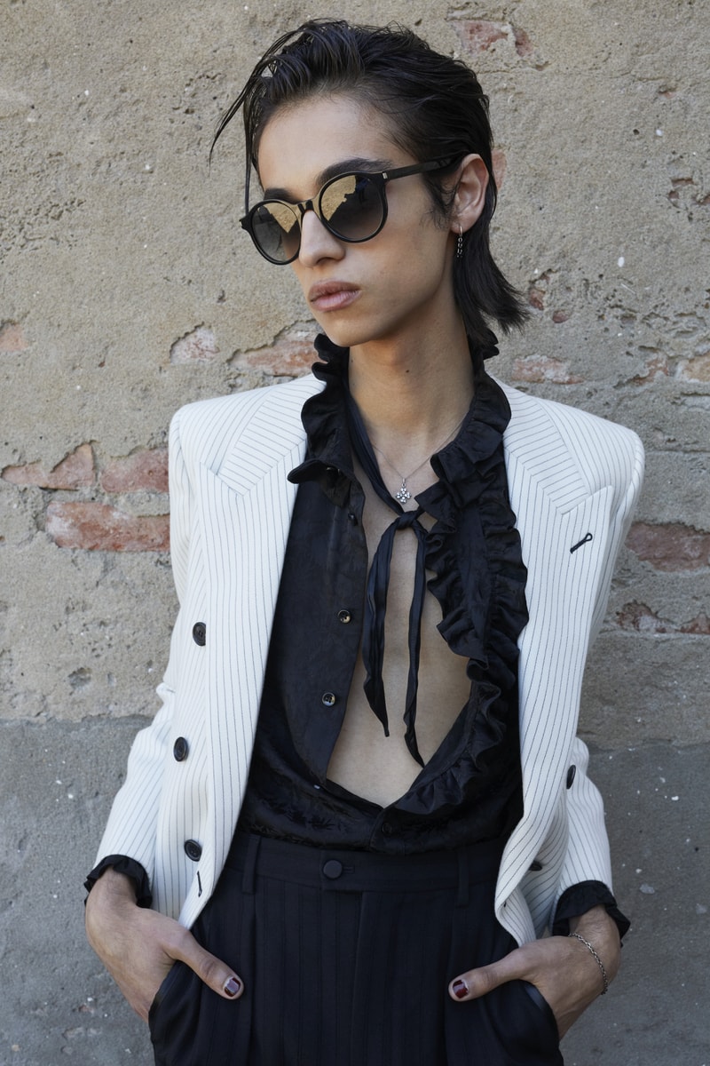 Saint Laurent 2022 春季系列大秀正式登場