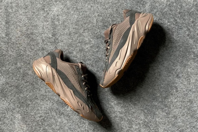 YEEZY BOOST 700 V2 最新配色「Mauve」率先曝光