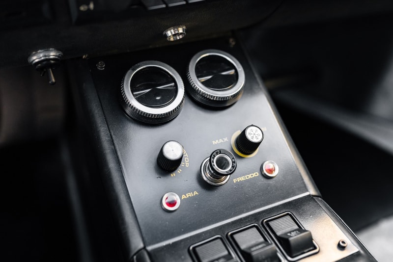 1975 年 Lamborghini Countach LP400「Periscopio」即將展開拍賣