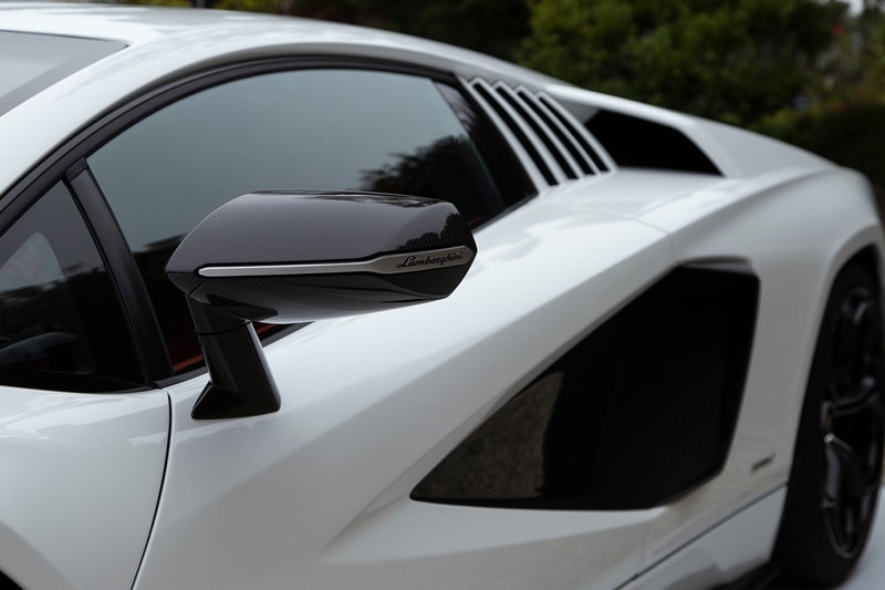 HYPEBEAST 率先近賞 2022 Lamborghini Countach LPI 800-4 限量車款