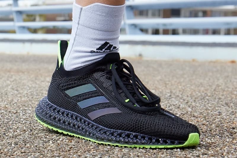 adidas 革命性跑鞋 4DFWD 全新配色「Core Black」發佈