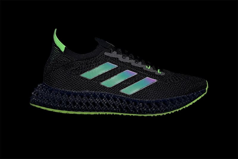 adidas 革命性跑鞋 4DFWD 全新配色「Core Black」發佈