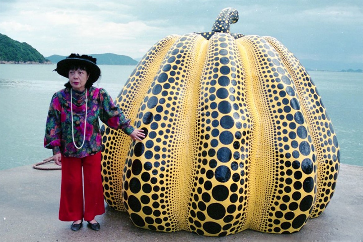 草間彌生知名巨型藝術作品「黃南瓜」遭颱風捲入海中