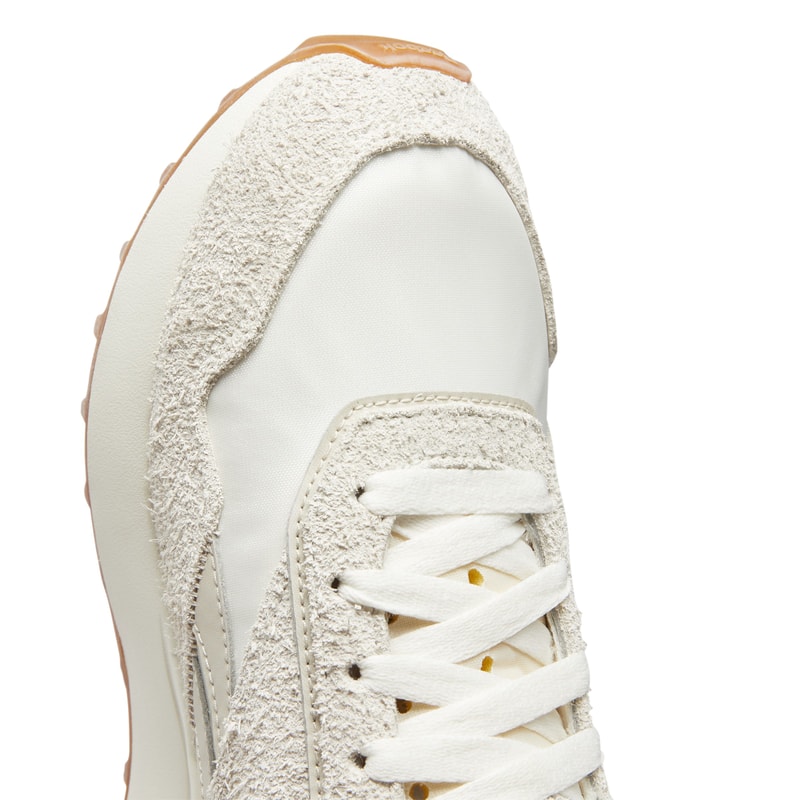 Reebok CL Legacy AZ 最新系列鞋款正式登場