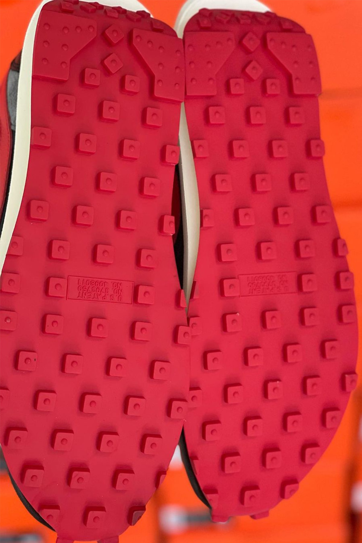 UNDERCOVER x sacai x Nike LDWaffle 三方聯乘系列清晰圖輯曝光