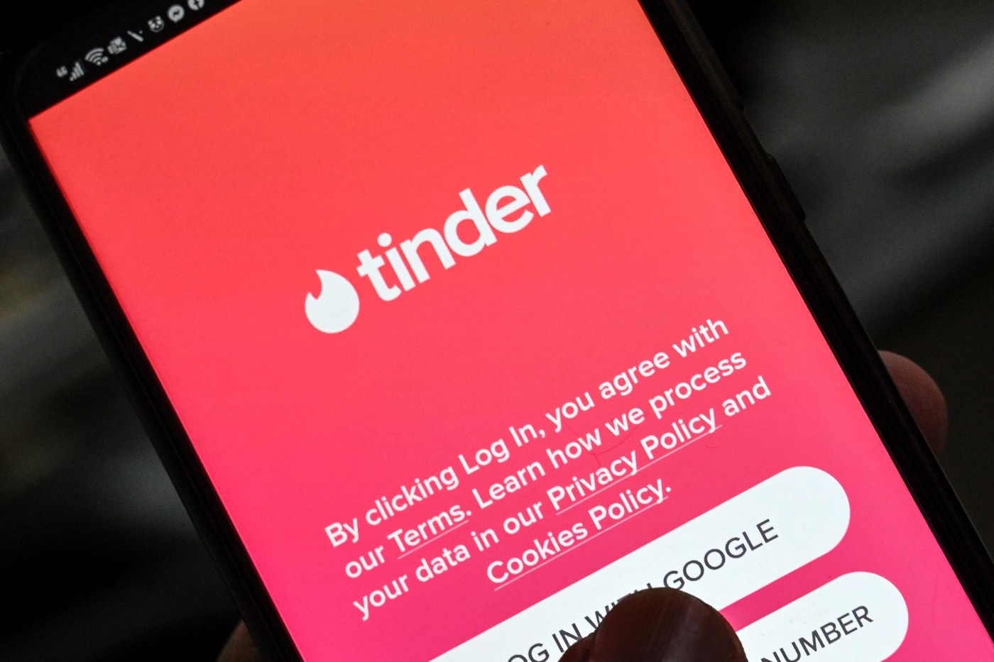 Tinder 宣佈推出全新「身分證驗證」功能
