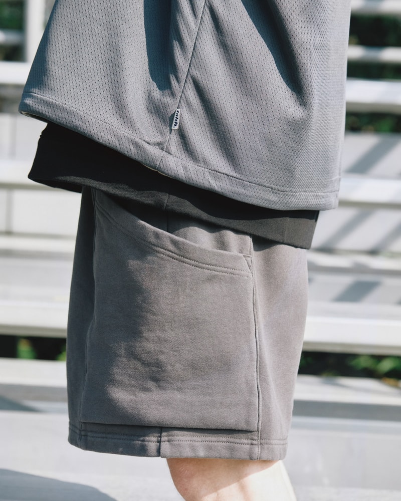 LAKH 正式推出「KNITWEAR 3.0」服裝系列
