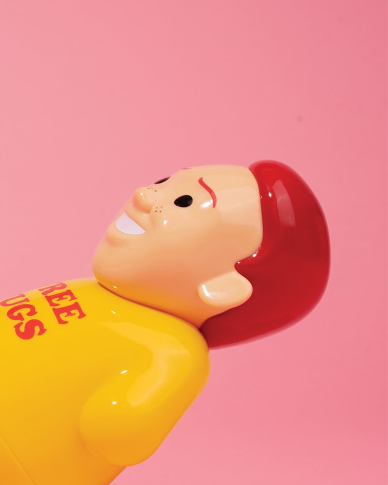 Joan Cornellà 全新《Free Hugs》搪膠公仔正式發佈