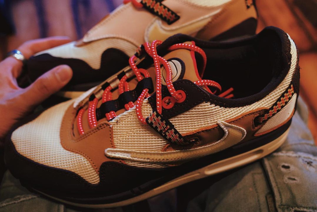 再次近賞 Travis Scott x Nike Air Max 1「Baroque Brown」全新聯乘鞋款
