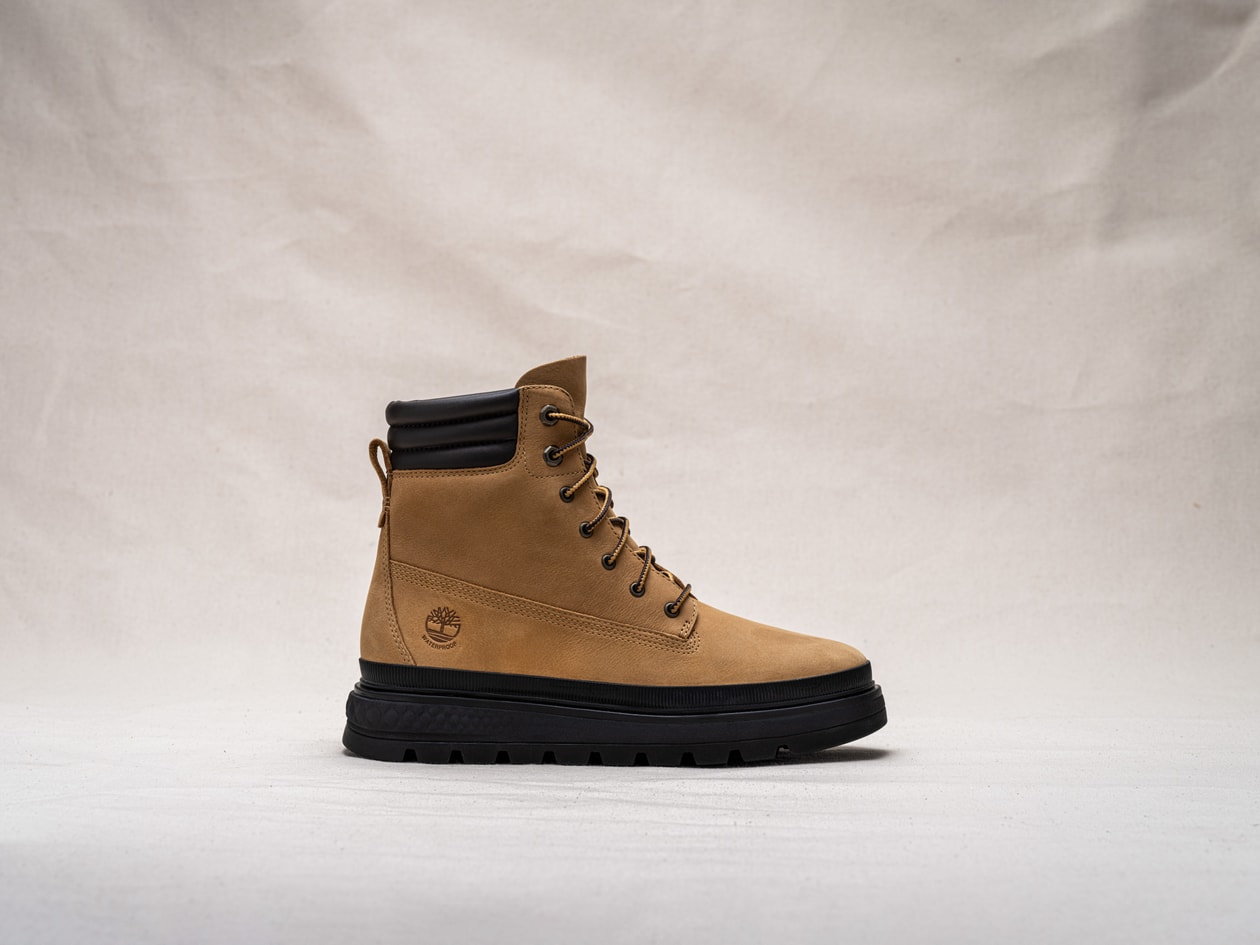 Timberland 以獨創環保技術 GreenStride™ 製作全新防水靴系列