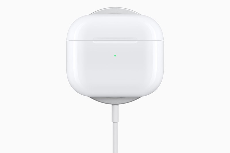 Apple 第三代無線耳機 AirPods 正式登場
