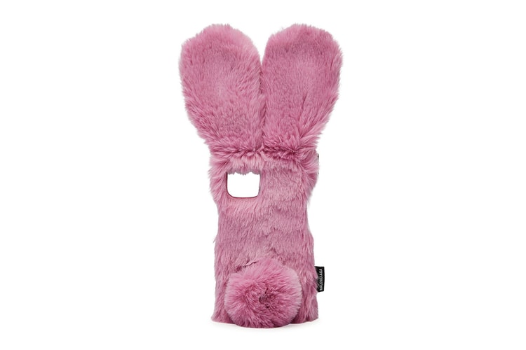 Balenciaga 推出全新 Apple iPhone、AirPods 粉紅兔主題保護殼