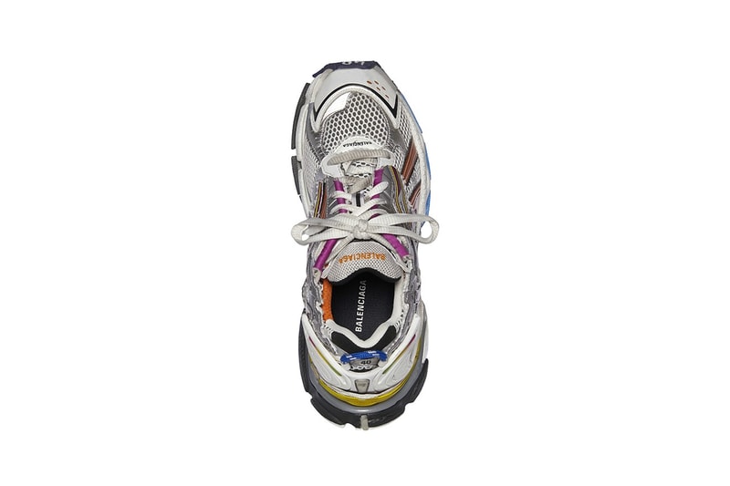 Balenciaga﻿ Runner 鞋款彩虹配色正式上架