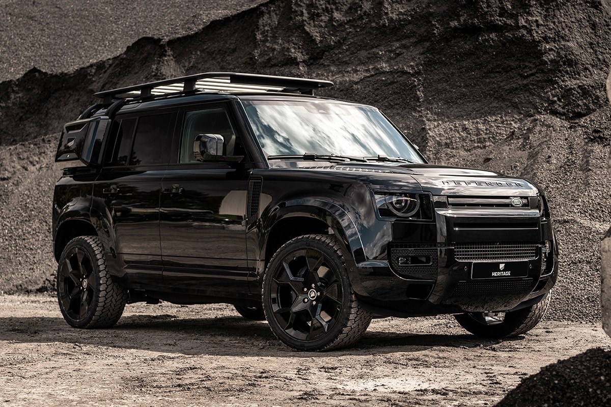 Heritage Customs 全新 Land Rover Defender「Tuxedo Black」訂製車型登場