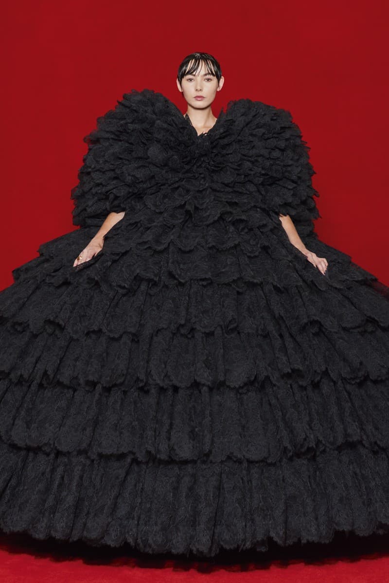 「模糊化」的街頭正裝|Balenciaga 2022 春夏系列正式登場