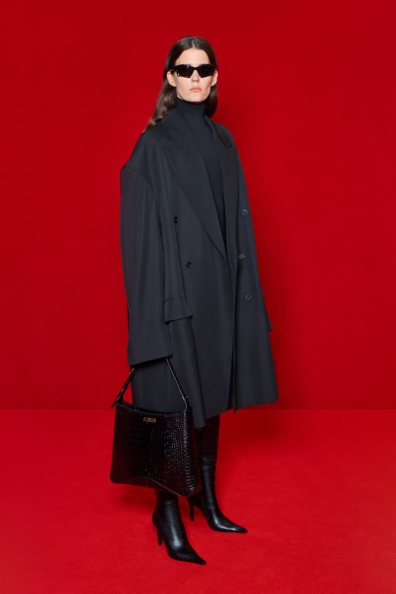 「模糊化」的街頭正裝|Balenciaga 2022 春夏系列正式登場