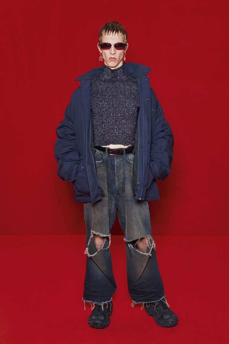 「模糊化」的街頭正裝｜Balenciaga 2022 春夏系列正式登場