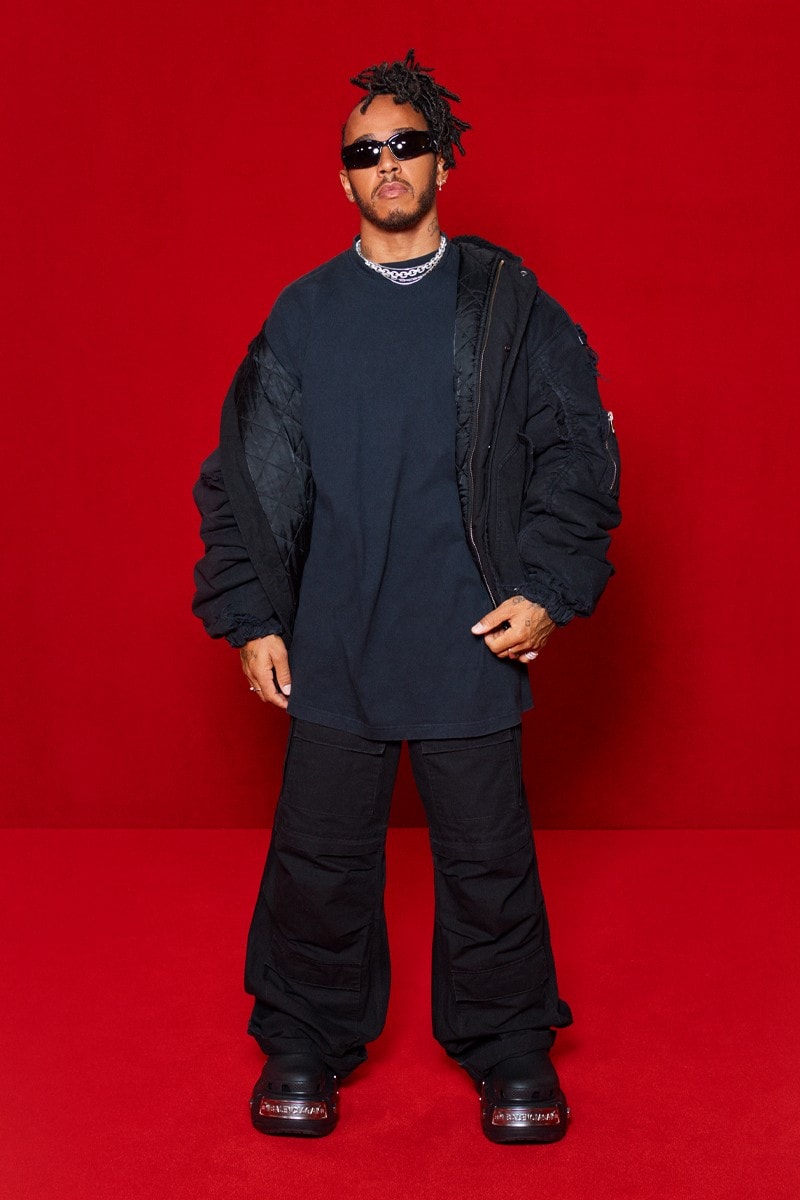 「模糊化」的街頭正裝｜Balenciaga 2022 春夏系列正式登場
