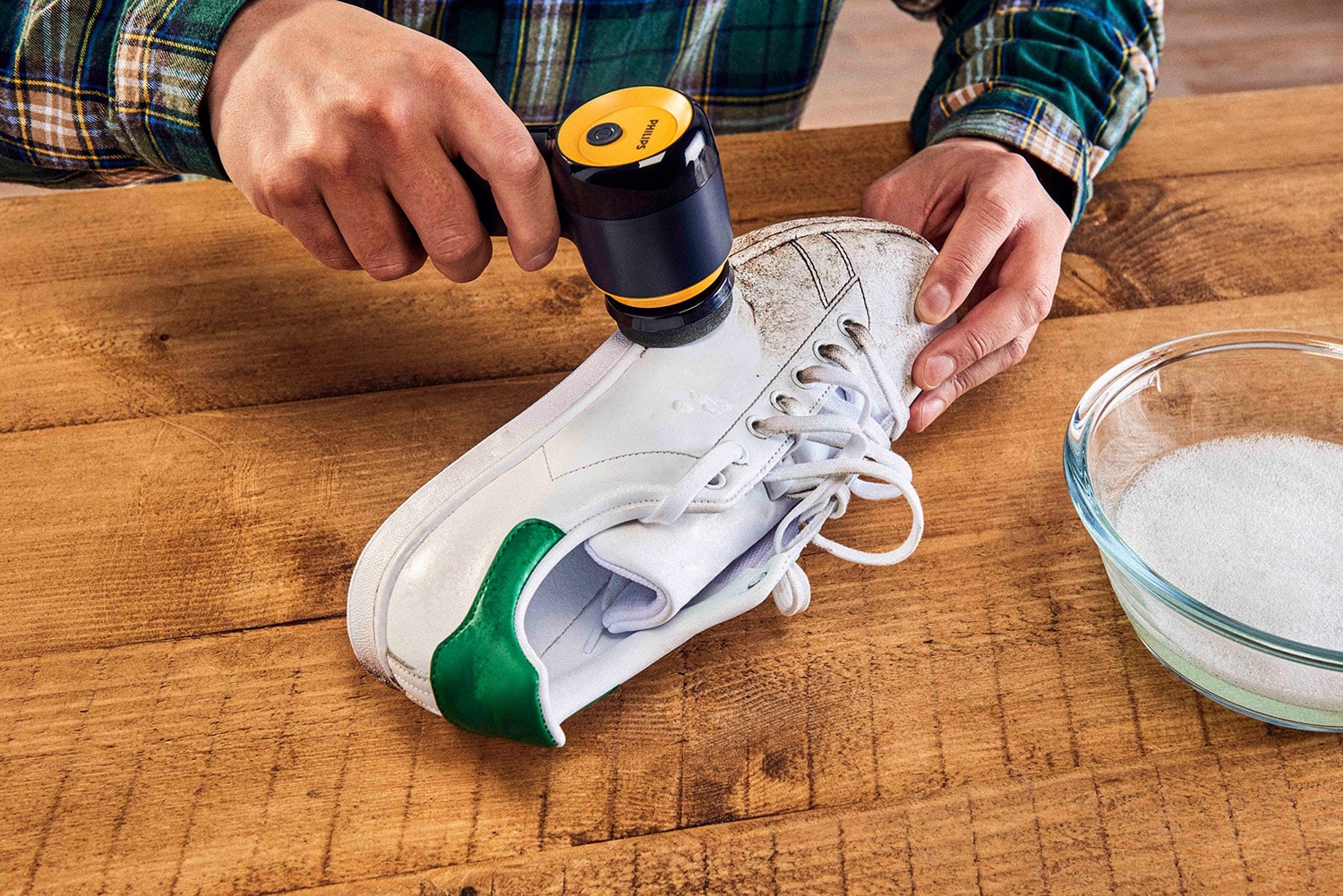 飛利浦 Philips 正式推出品牌首支電動洗鞋機