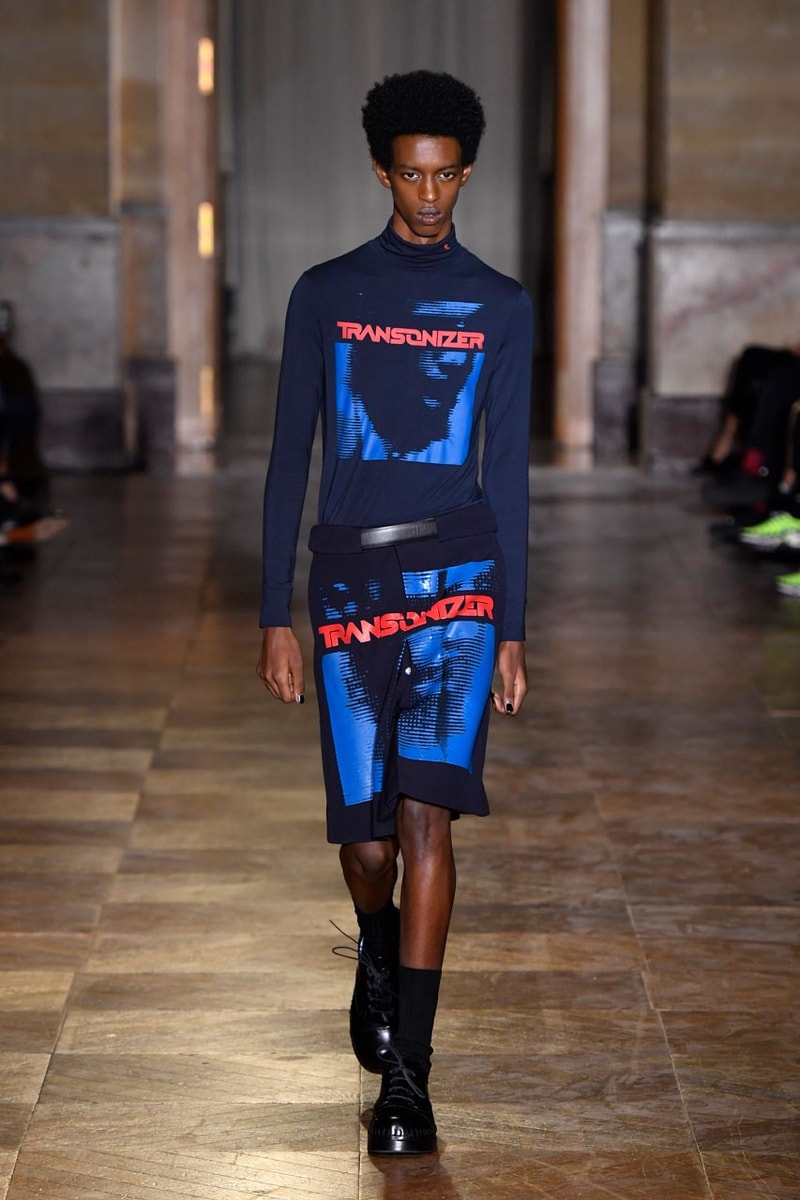 Raf Simons 2022 春夏系列大秀正式登場