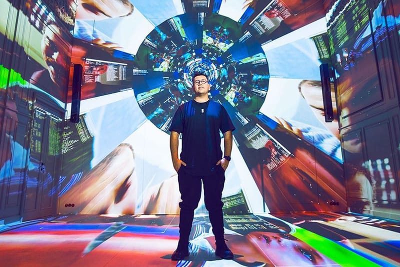 Refik Anadol 攜手 Nike 打造「Alkazar Dreams : AI Cinema」互動影像體驗