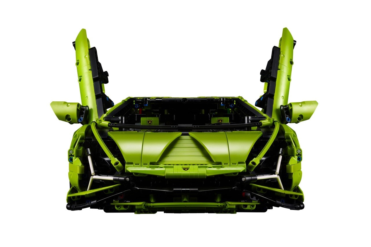 Lamborghini 攜手 LEGO 打造 Sián FKP 37 超跑積木模型
