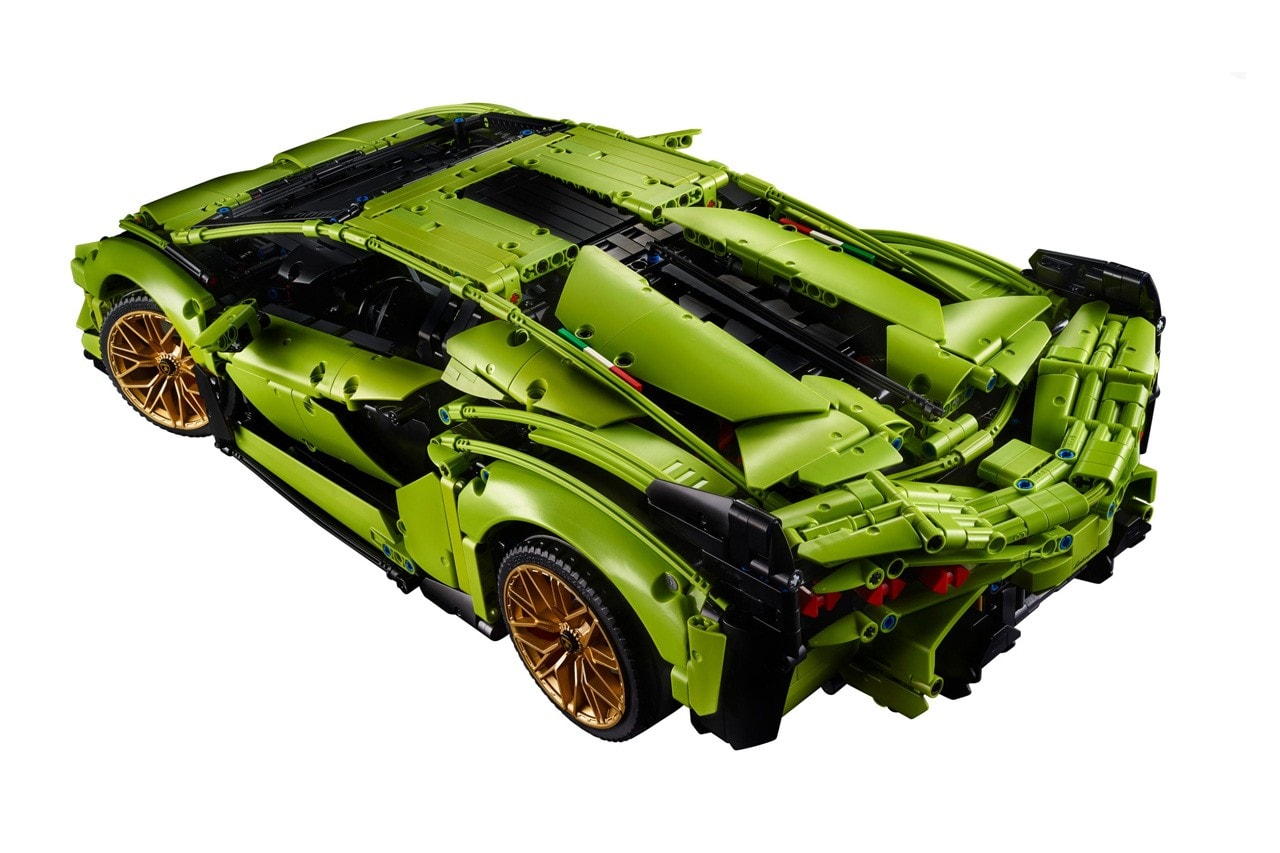 Lamborghini 攜手 LEGO 打造 Sián FKP 37 超跑積木模型