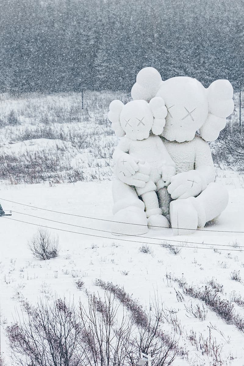 HYPEBEAST 獨家直擊「KAWS:HOLIDAY」最新長白山站活動現場