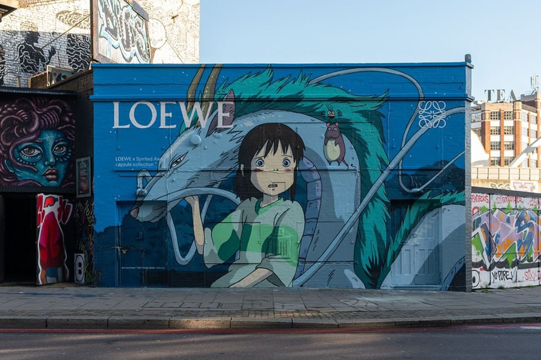 走進 LOEWE x Studio Ghibli 《Spirited Away》日本期間限定店 