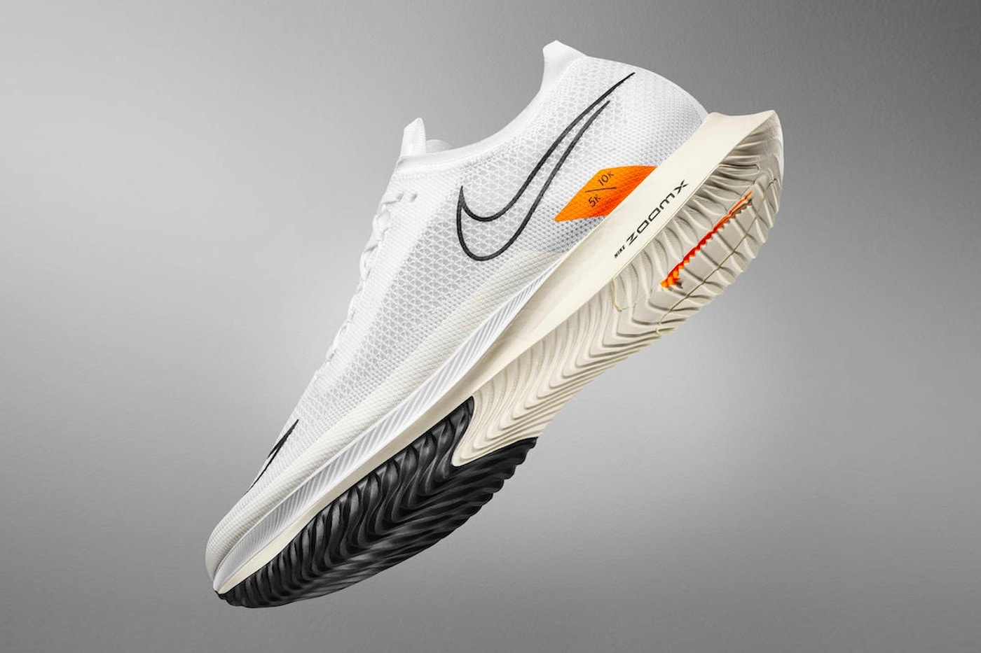 Nike 正式發表全新跑鞋 ZoomX StreakFly