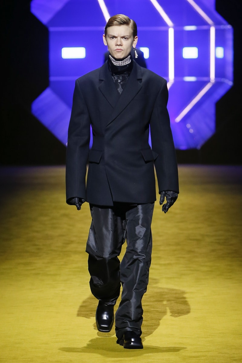 Prada 2022 秋冬男裝時裝秀「Body Of Work」正式登場