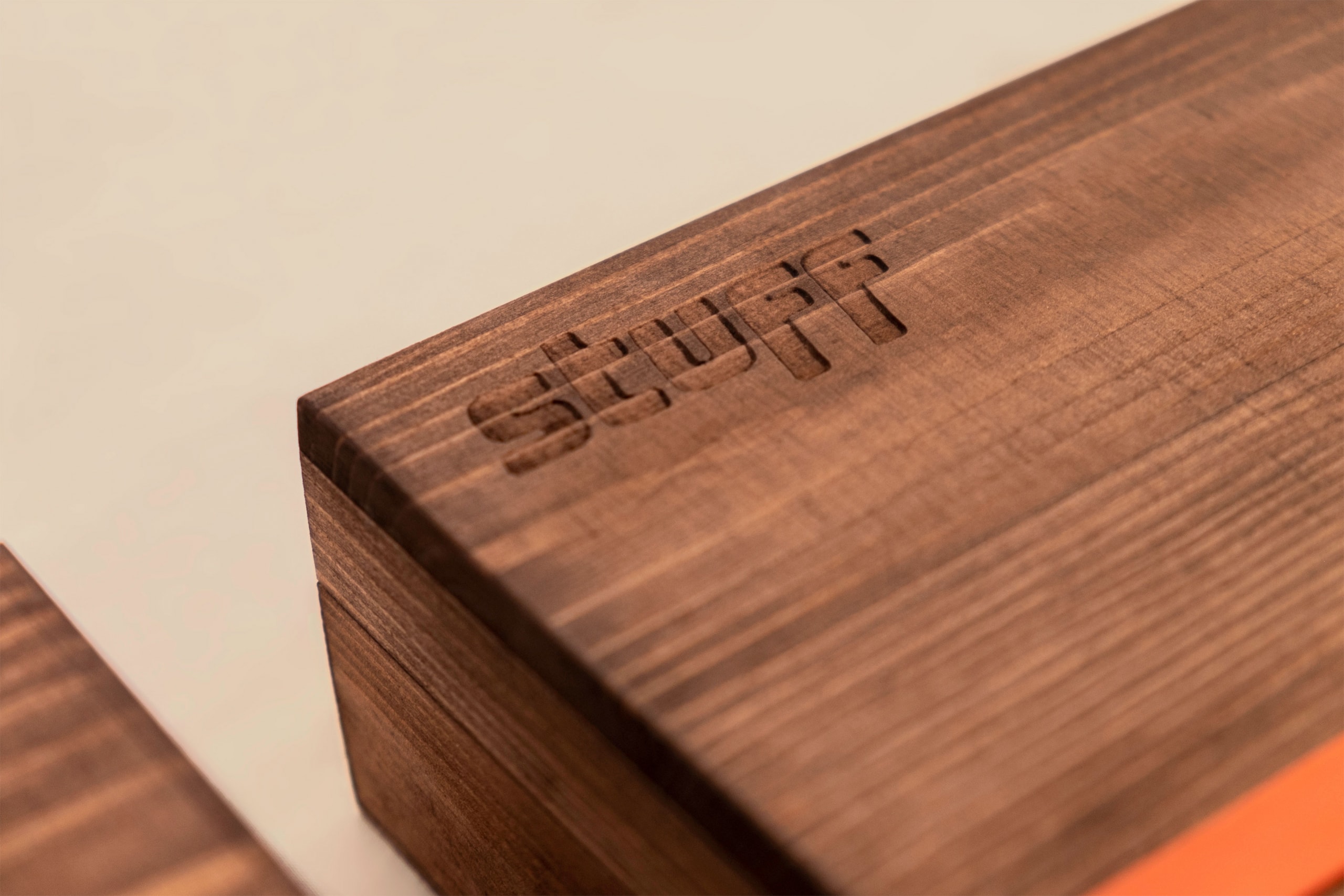 香港創意品牌「STUFF 野」推出木塊拼圖板套裝