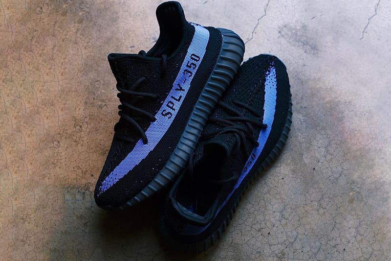 再次近賞 YEEZY BOOST 350 V2 最新配色「Dazzling Blue」清晰圖輯