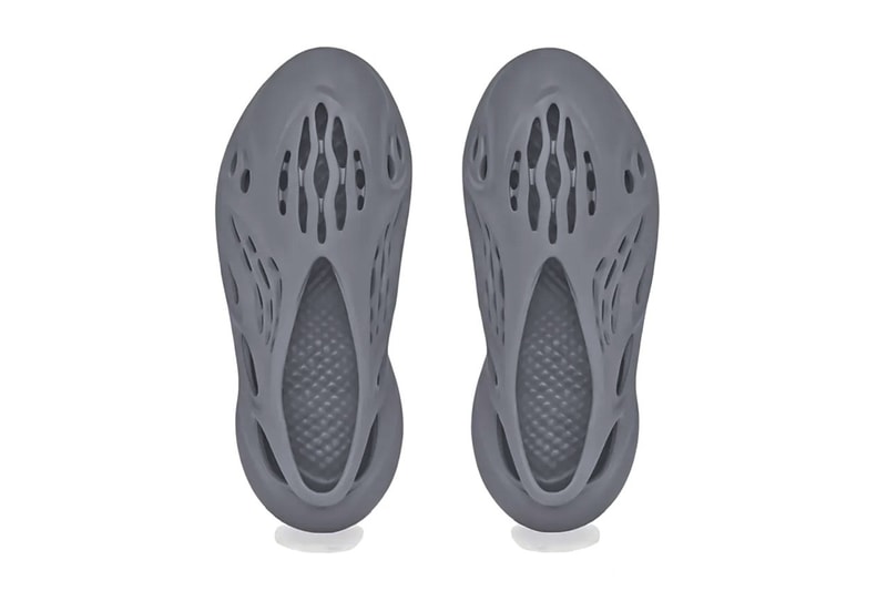 人氣鞋款 adidas YEEZY Foam Runner 最新配色「Onyx」率先曝光
