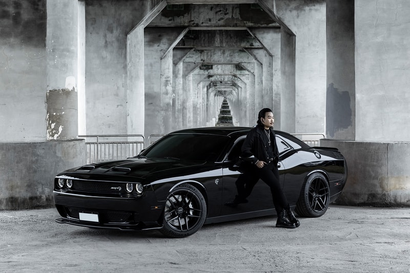 DRIVERS: 男士理髮名所 BLACK Barber Shop 主理人分享黑化愛駒 Dodge Challenger