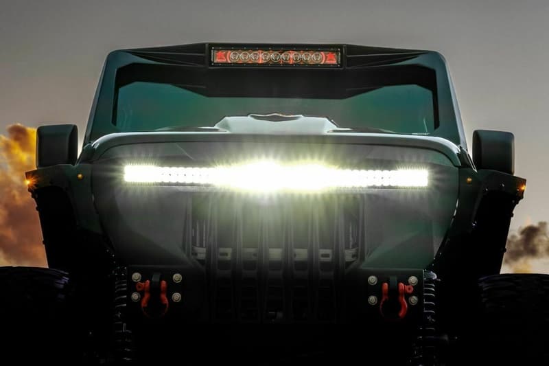 Soflo 豪改jeep Wrangler 6x6 定製車款 Hemi Hellcat 正式拍賣 Hypebeast Soflo 豪改jeep Wrangler 6x6 定製車款 Hemi Hellcat 正式拍賣 Hypebeast