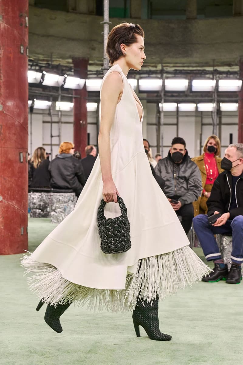新任創意總監 Matthieu Blazy 主導之 Bottega Veneta 2022 秋冬系列正式登場
